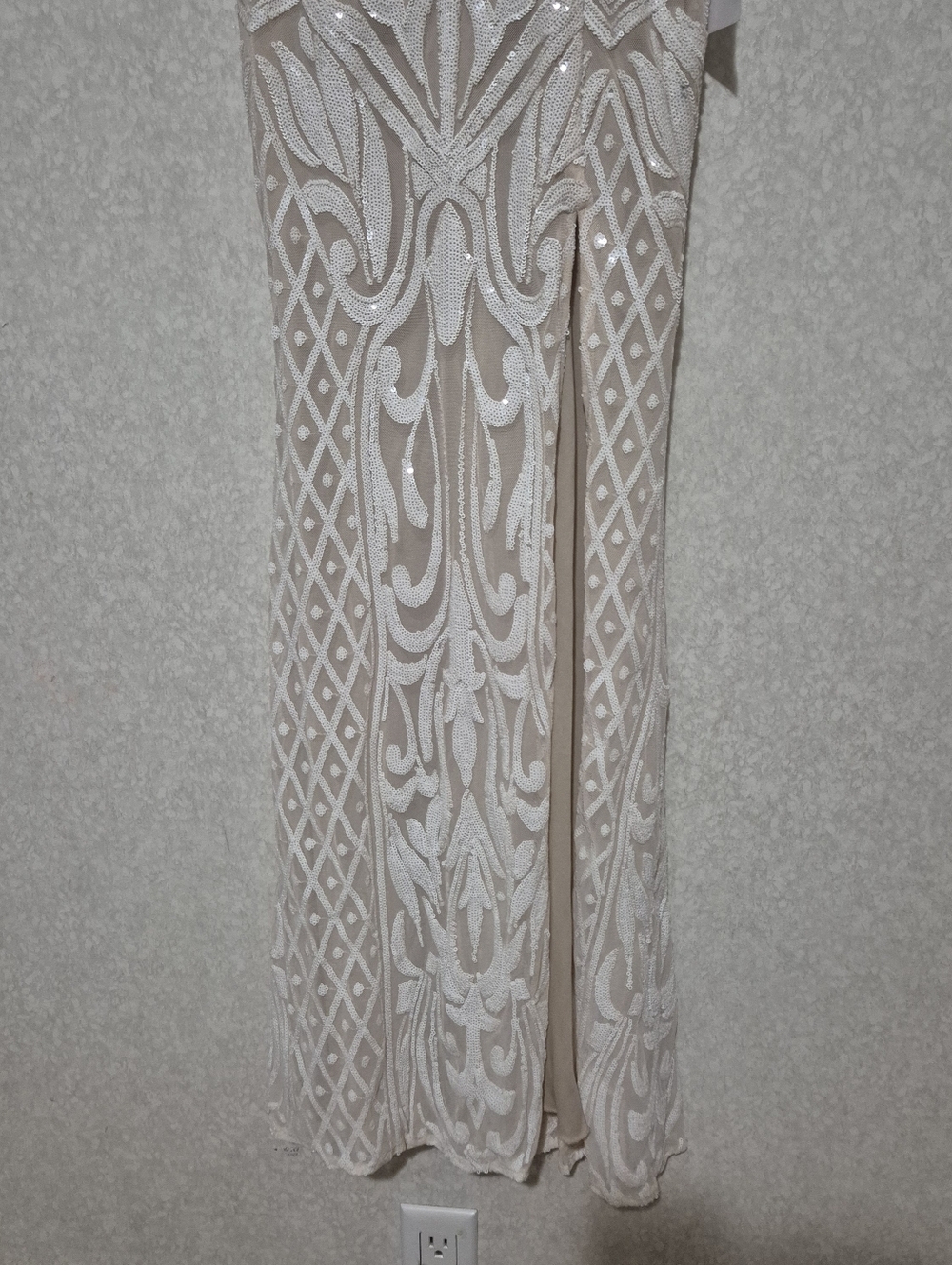 NWT Lulu's Ivory Beaded Lace Maxi Dress with Spaghetti Straps..SIZE:S - Picture 7 of 16